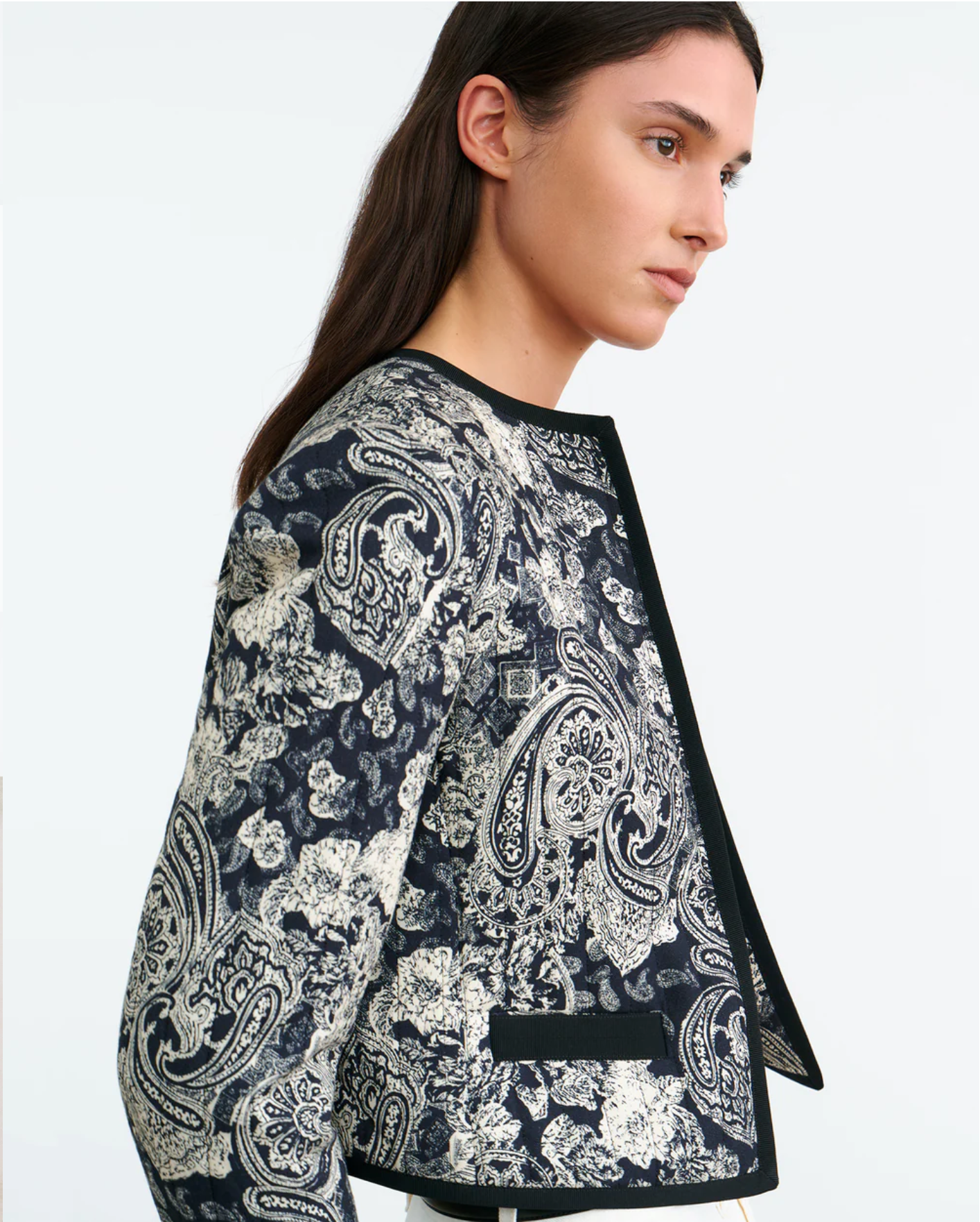 BONO JACKET IN MIXED PAISLEY PRINT